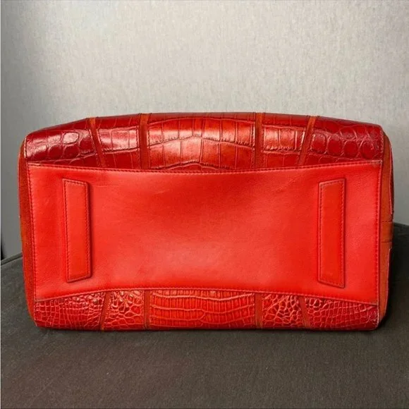 Givenchy Antigona Red Crocodile Embossed Leather Bag Medium - Picture 9 of 16